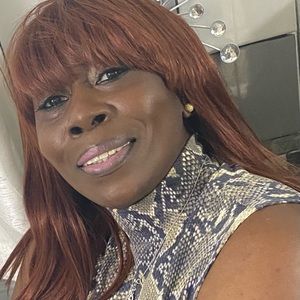 Meet your Posher, Louann